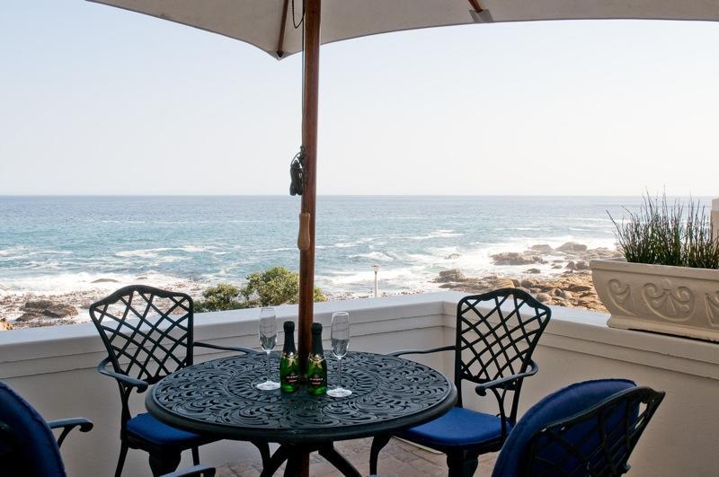 Bantry Beach Luxury Suites Città del Capo Esterno foto