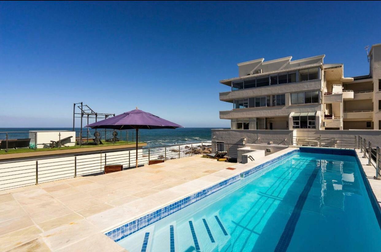 Bantry Beach Luxury Suites Città del Capo Esterno foto