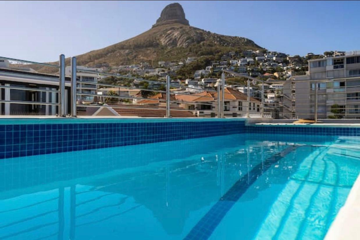 Bantry Beach Luxury Suites Città del Capo Esterno foto