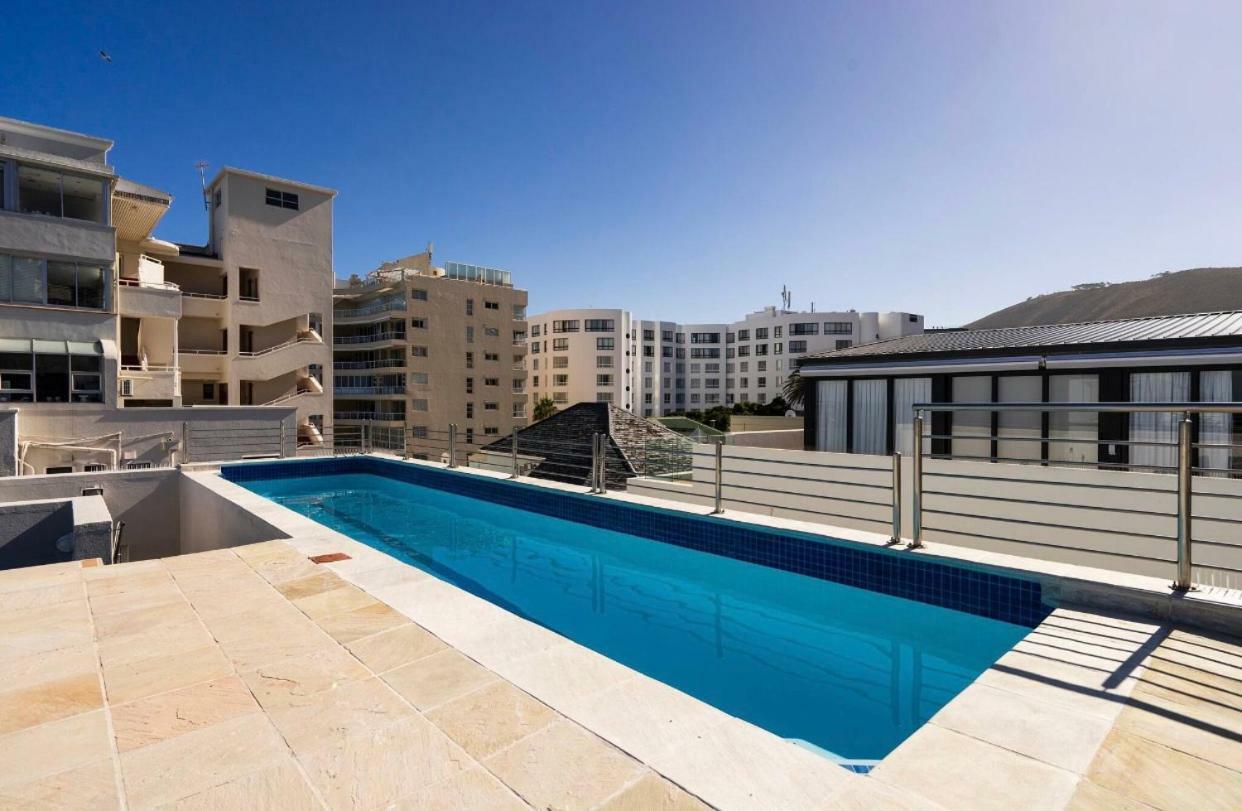Bantry Beach Luxury Suites Città del Capo Esterno foto